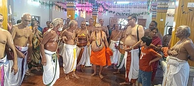 பாதூா் அஹோபில மடத்தில் நரசிம்மா் பூஜை