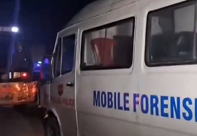 காலிஸ்தான் பயங்கரவாதிகளின் உடல்களை ஏற்றிச் சென்ற  ஆம்புலன்ஸ் மீது வாகனம் மோதி விபத்து