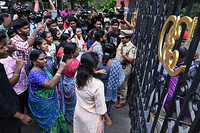அண்ணா பல்கலை. பாலியல் புகார்: காவல் துறை விளக்கம்!