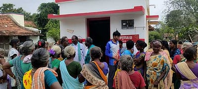 கேசராப்பட்டியில் அஞ்சலகத்தை முற்றுகையிட்டு பொதுமக்கள் போராட்டம்