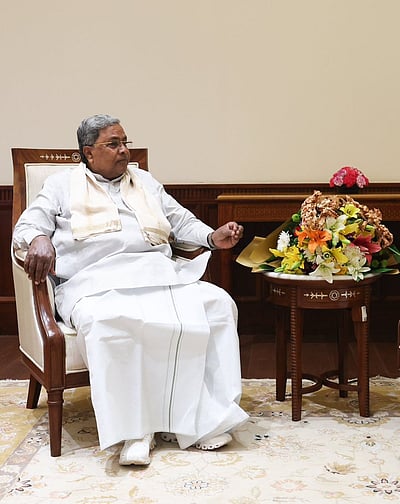 மகர சங்கராந்தி பண்டிகை: கா்நாடக தலைவா்கள் வாழ்த்து