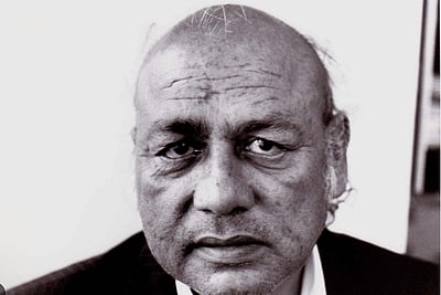 அதிகாரத்திற்கு அடங்காத போராளி கவிஞர் ஹபீப் ஜாலிப்! கவிதைதான் குற்றம்- 10
