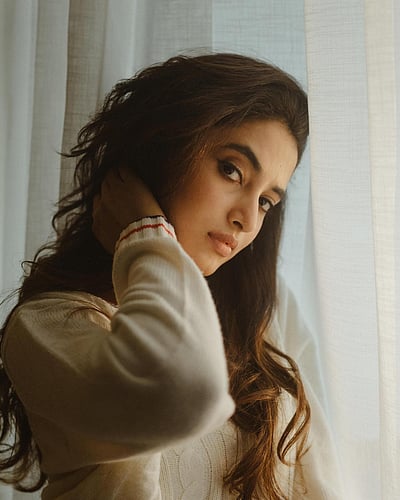 கண் பேசும் வார்த்தைகள்.. பிரியங்கா மோகன்!
