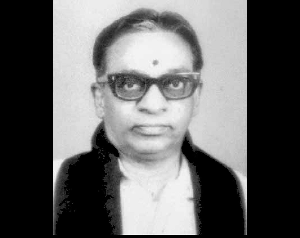 நூறாண்டாகப் புகழ் மணக்கும் நற்றமிழறிஞர்!