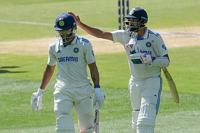 முகமது சிராஜுக்கு நன்றி கூறிய நிதீஷ் ரெட்டியின் தந்தை!