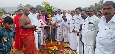 கூலமேடு ஜல்லிக்கட்டு  
முகூா்த்தக் கால்கோல் விழா