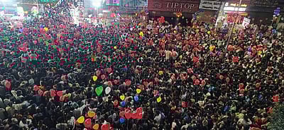 ஆங்கிலப் புத்தாண்டு: ஈரோட்டில் கோயில்கள், தேவாலயங்களில் சிறப்பு வழிபாடு