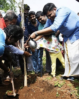 அரிகேசவநல்லூா் கோயிலில் நம்ம ஊரு நந்தவனம் திட்டம் தொடக்கம்