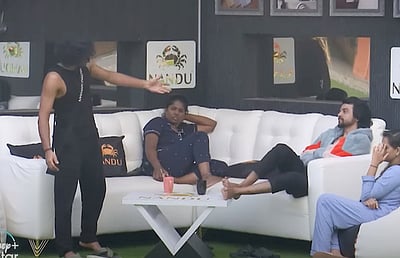 பிக் பாஸ் 8: 5 பேர் சேர்ந்து ஆடுவது நியாயமான ஆட்டமா? முத்துக்குமரனிடம் ரயான் கேள்வி!