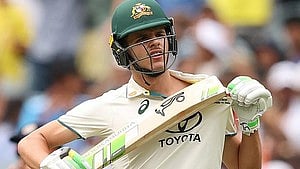 ஒருவர் சதம், இருவர் அரைசதம்: முதல் நாளில் ஆஸி. ஏ அணி 337 ரன்கள் குவிப்பு!