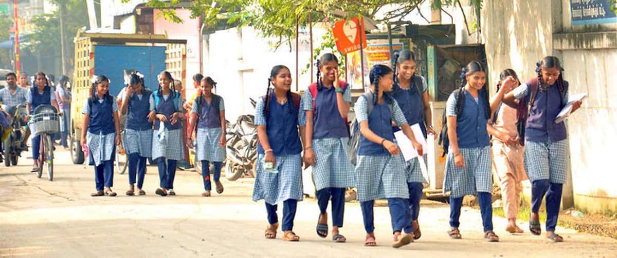 கேள்விக்குறியாகும் பள்ளி மாணவிகள் பாதுகாப்பு!