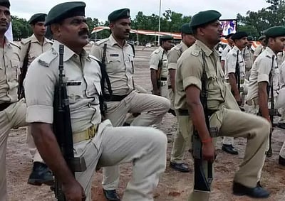 தேடப்பட்டு வந்த குற்றவாளி காவல் துறையினரால் சுட்டுக்கொலை! 