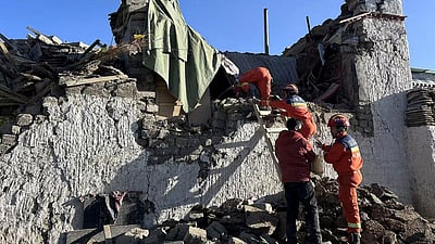 திபெத்தில் பயங்கர நிலநடுக்கம்: 126 போ் உயிரிழப்பு 