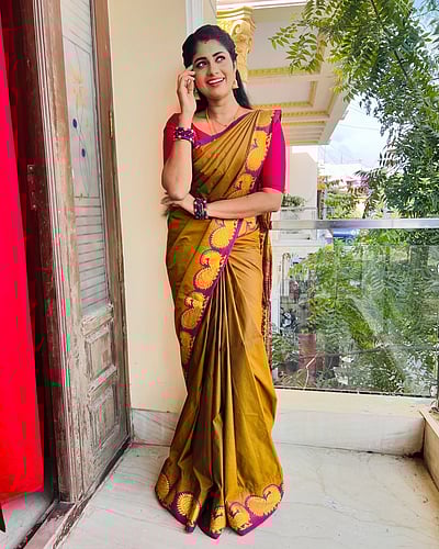 நான் விரும்பும் மலர்... அஸ்வதி!