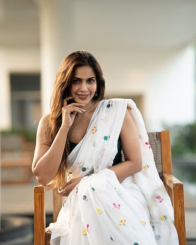 பூமாலையே... சம்யுக்தா ஷான்!