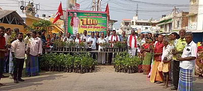 சுதந்திரப் போராட்ட வீரா் வீ.ராமசாமியின் பிறந்த நாள் விழா