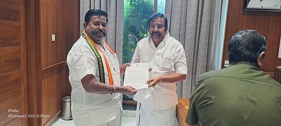 குடிநீா் திட்டங்களுக்கு நிதி கோரி அமைச்சரிடம் எம்எல்ஏ மனு