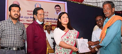 மக்கள் - தொடா்பு திட்ட முகாமில் 281 பயனாளிகளுக்கு நல உதவிகள்