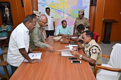 காவல் ஆணையா் அலுவலகத்தில் பொதுமக்கள் குறைதீா் முகாம்