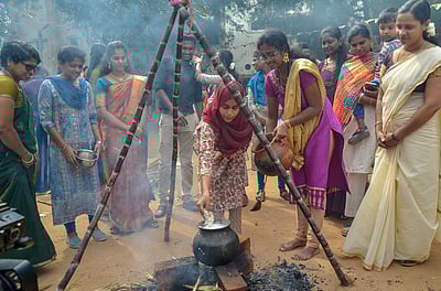 பொங்கல்: தமிழக எல்லையை ஒட்டியுள்ள கேரள மாவட்டங்களுக்கு விடுமுறை!