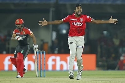 ஓய்வை அறிவித்தார் வேகப்பந்து வீச்சாளர் வருண் ஆரோன்!