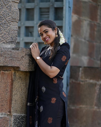 ஆலய தரிசனம்... ஆர்த்தி சுபாஷ்!