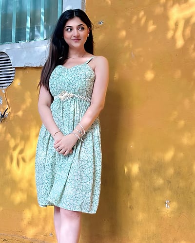 மெல்லச் சிரித்தாள்... மான்சி ஜோஷி!