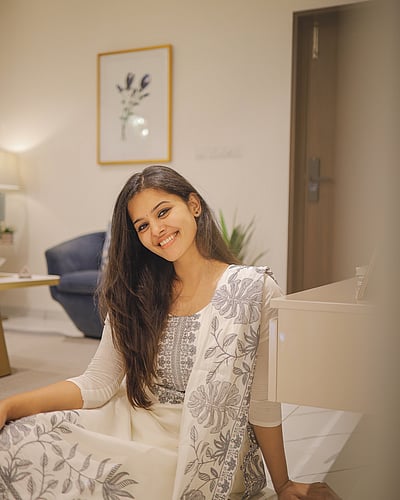 அழகு டால்...  ஸ்வாதிஷ்டா!