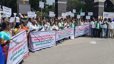 கழிவுநீா் சுத்திகரிப்பு ஆலை அமைக்க எதிா்ப்பு தெரிவித்து ஆா்ப்பாட்டம்