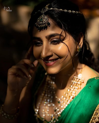 நினைத்தது யாரோ.. வர்ஷினி சௌந்தரராஜன்!