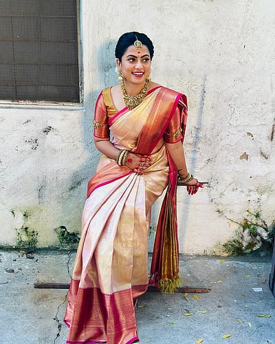 பொங்கல் வாழ்த்துகள்... மதுமிதா!