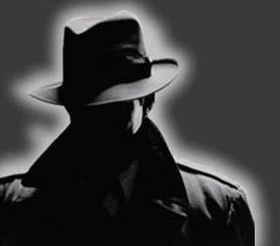 பொய்கூறி விடுப்பு எடுப்பவர்களைக் கண்காணிக்கும் துப்பறிவாளர்கள்!