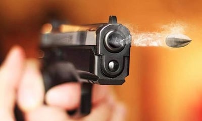 பாட்னாவில் கிராமப்புற சுகாதார அதிகாரி சுட்டுக்கொலை ! 