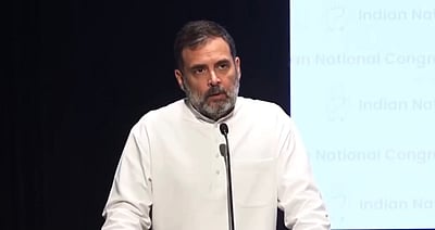 1947-ல் சுதந்திரம் பெறவில்லை எனக் கூறுவது அவமதிக்கும் செயல்: மோகன் பாகவத்துக்கு ராகுல் பதிலடி!