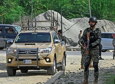 23 தீவிரவாதிகள் கைது! வரைபடங்கள் மற்றும் வெடிகுண்டுகள் பறிமுதல்! 