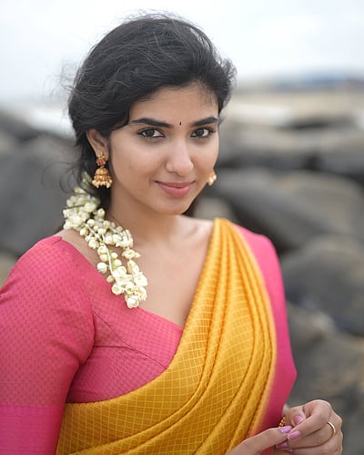 என்னவென்று சொல்வதம்மா.. பிரக்யா நாக்ரா!