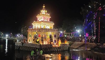 22 ஆண்டுகளுக்குப் பின்.. வெகுசிறப்பாக நடைபெற்ற நடராஜர் கோயில் தெப்போற்சவம்!