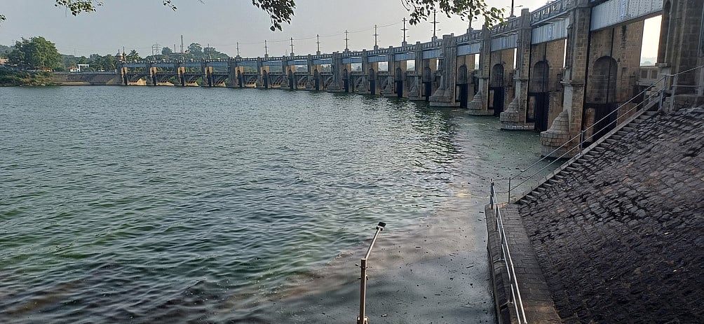 மேட்டூா் அணையிலிருந்து நீா்திறப்பு 2,000 கனஅடியாக அதிகரிப்பு