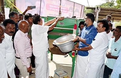 விழுப்புரத்தில் 30 நெல் கொள்முதல் நிலையங்கள் திறப்பு: 
அமைச்சா் க.பொன்முடி