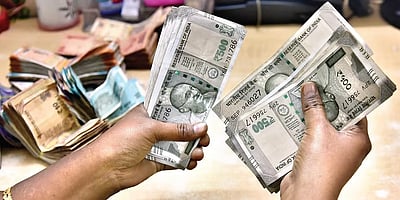 லட்ச ரூபாய் முதலீட்டில் கோடிகளை அளித்த 2 நிறுவனங்கள்!