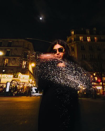 மாடர்ன் யட்சி... துஷாரா விஜயன்! 