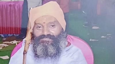 இருவருக்கு மறுவாழ்வு! மூளைச்சாவு அடைந்த பூசாரியின் உறுப்புகள் தானம்!