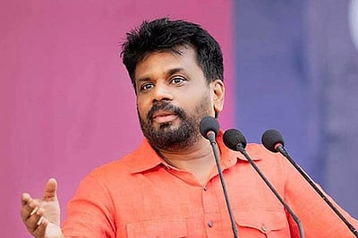 இலங்கை அமைச்சா்களுக்கு சலுகைகள் ரத்து