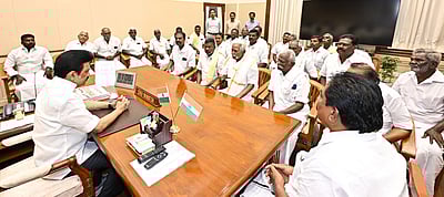 முதல்வர் மு.க. ஸ்டாலினுடன் அரிட்டாபட்டி போராட்டக்குழுவினர் சந்திப்பு! 