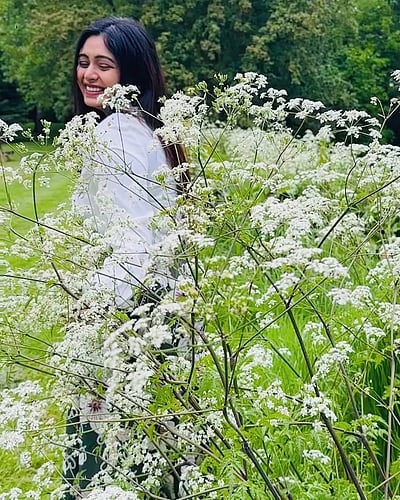 கண்கள் இருளுது நனவில்.. ரிதாபாரி சக்ரவர்த்தி!