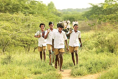 நிறைவான திரை அனுபவம் 2024!