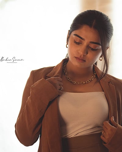 காலம் இரவின் புரவி ஆகாதோ.. கௌரி கிஷன்