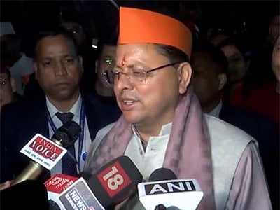 தில்லி மக்கள் ஆட்சி மாற்றத்துக்கு தயாராக உள்ளனர்: உத்தரகண்ட் முதல்வர் தாமி