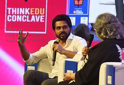 நான் பயிற்சி பெற்ற நடிகர் அல்ல: கார்த்தி 