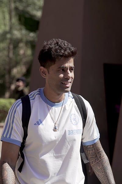 4-வது டி20 போட்டிக்காக புணே வந்தடைந்த இந்திய அணி!